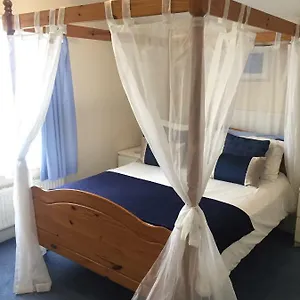 https://marlow-lodge.hotelsin-chester.com
