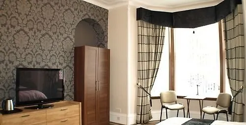 Hannah'S Guesthouse أبردين